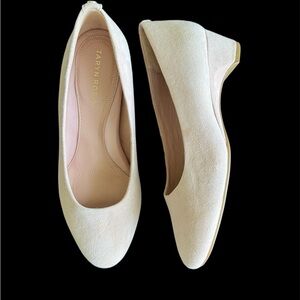 Taryn Rose Women's Dust Rose Shoes